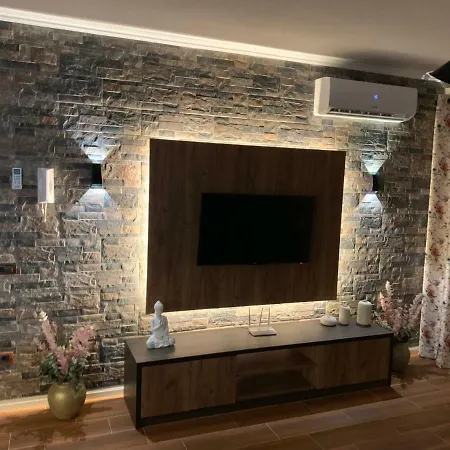 Appartamento Eka Luxury Two-bedroom Premium Penthouse Durrës