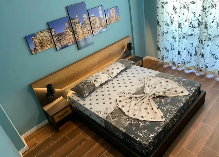 Eka Luxury Two-bedroom Premium Penthouse Durrës